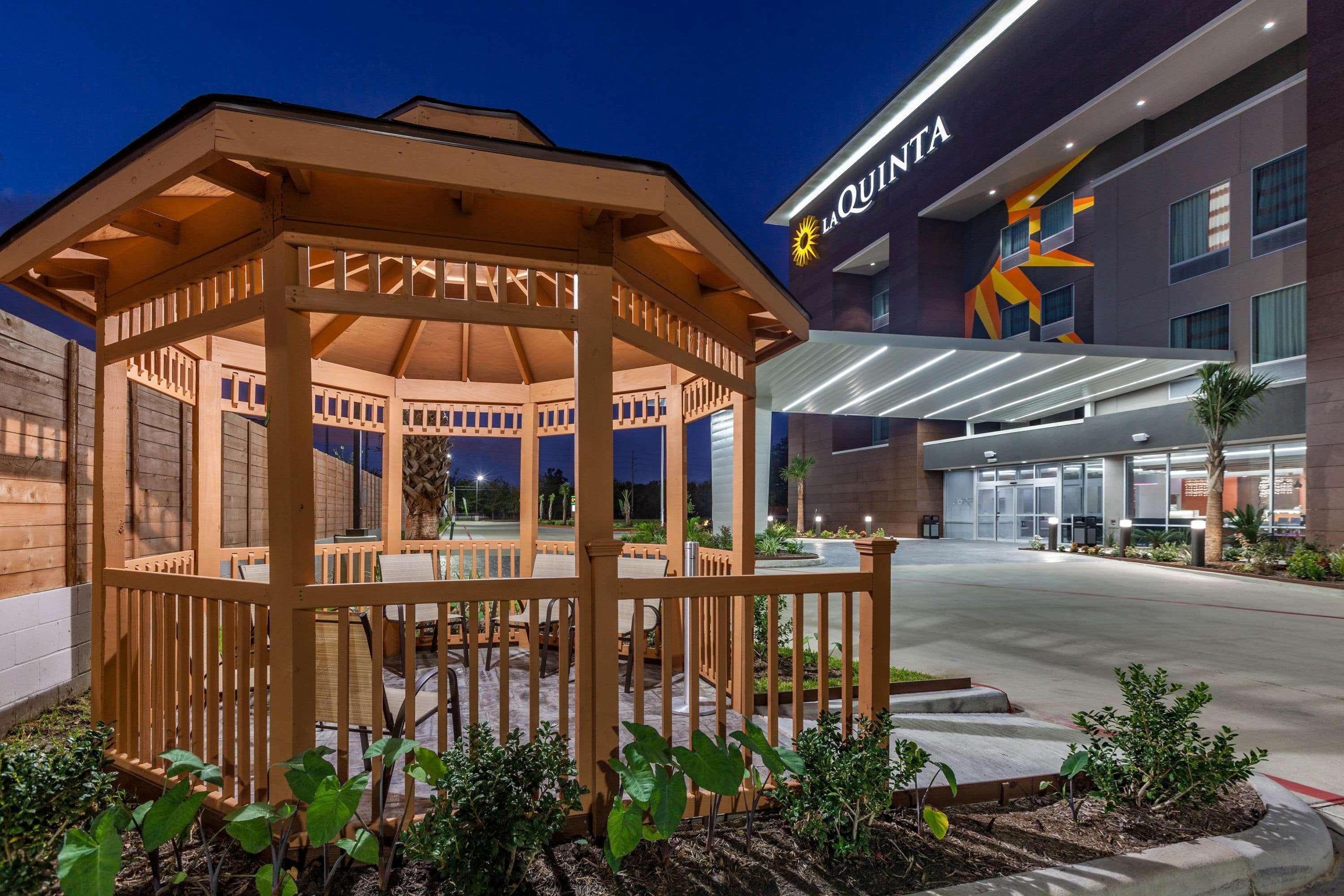 La Quinta By Wyndham Houston East At Sheldon Rd Hotell Channelview Exteriör bild